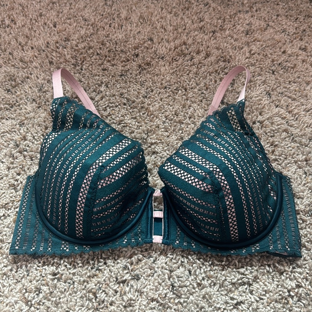Victoria’s Secret Bra Bundle - Picture 3 of 12